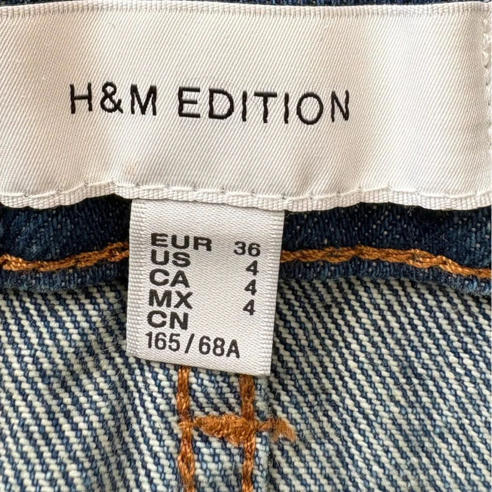 H & M Edition NWOT  Straight Wide Leg Studded High Waisted Denim Jeans 4 - Picture 6 of 8